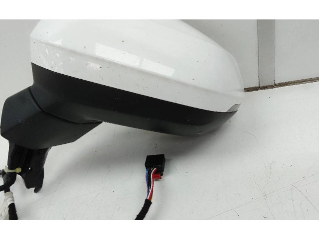 Зеркало электрическое Audi Q3 F3 2018 - года