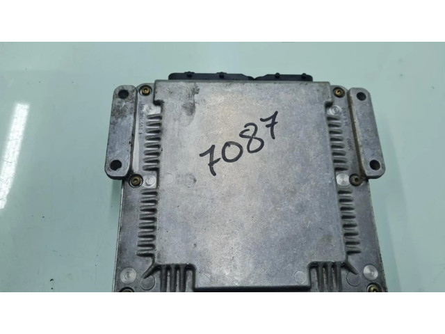 Блок управления двигателем Блок управления P56044220AD   Jeep Cherokee III KJ