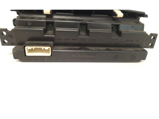 Блок управления YNMID941011P020   KIA Venga