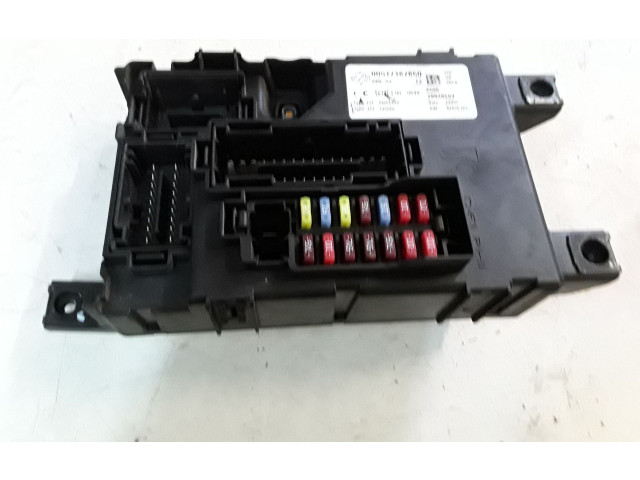 Блок предохранителей 00517187860, 00517187860 Fiat Grande Punto