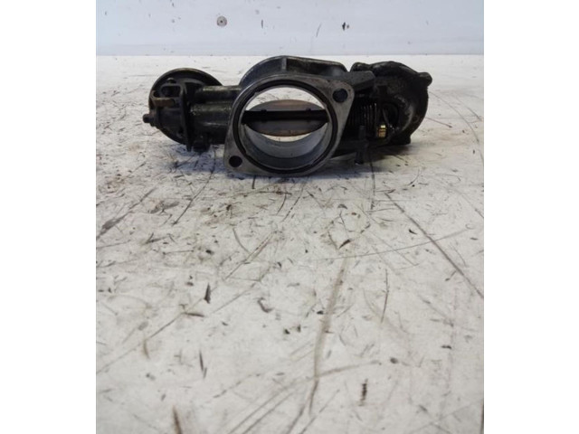 Дроссельная заслонка Mitsubishi Pajero