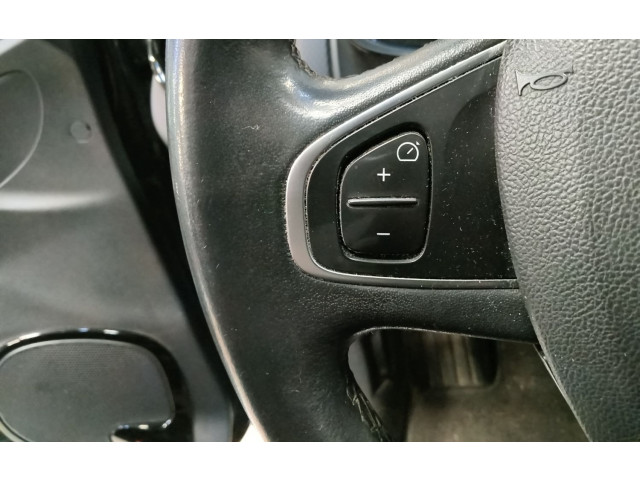 Надувная подушка для руля       Renault Clio IV