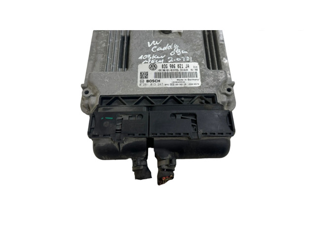 Řídící jednotka 03G906021AB, 0281013247 Volkswagen Caddy 2012