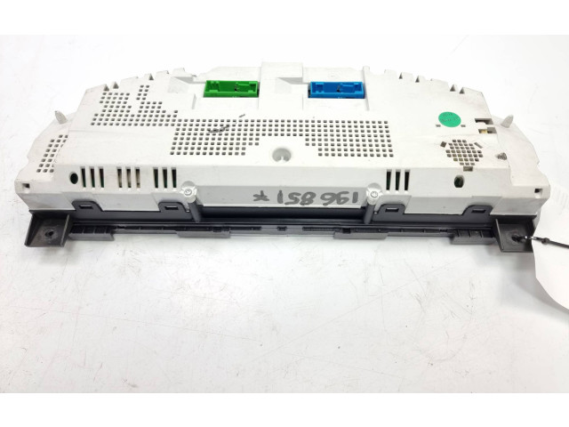 Панель приборов    Volkswagen Phaeton       