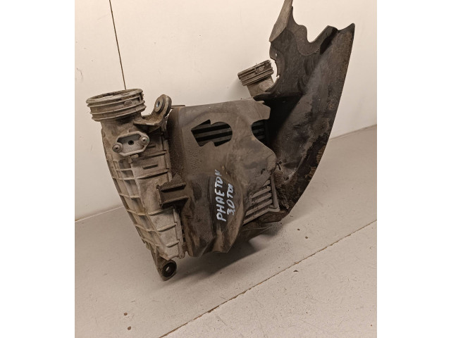 Интеркулер 3D0145788, 880537B Volkswagen Phaeton