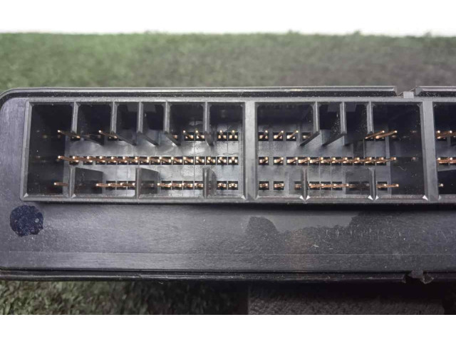 Блок управления 88281SC230   Subaru Forester SH