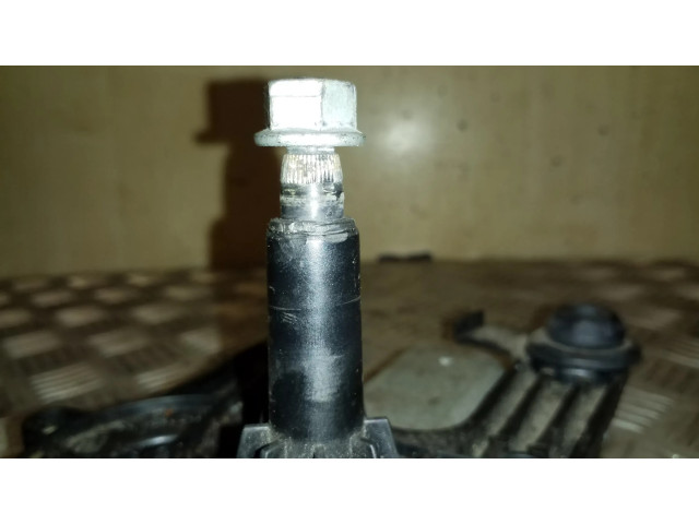 Моторчик заднего дворника 9680477480, 53031812 Citroen DS4