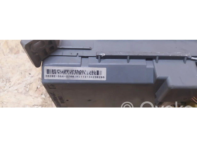   Pojistková skříňka S6ag21000, 113134230205   Honda Civic 2004