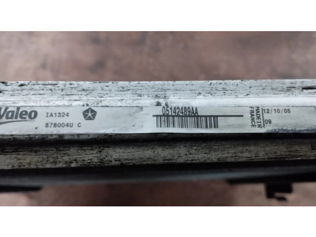 Интеркулер 05142489AA Chrysler Voyager 2.8