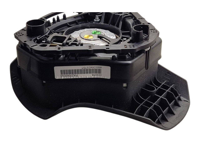 Руль 13338062, 34122765A Opel Corsa D