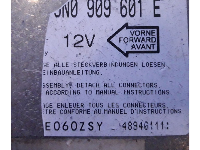 Блок подушек безопасности 6N0909601E Volkswagen PASSAT B4