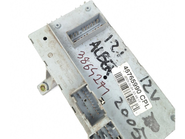 Блок предохранителей 46765990, 46765990CPL Fiat Albea