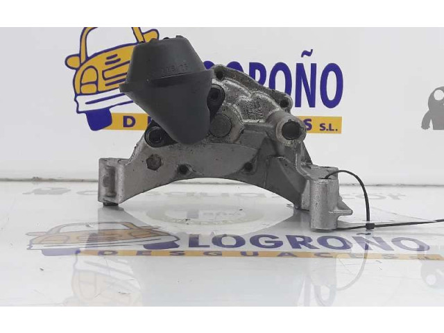 Масляный насос  BXE 038115105C, 038115105C  Volkswagen Touran I 