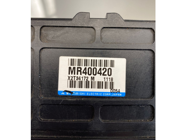 Блок управления АБС MR400420, X2T34172M Mitsubishi Pajero