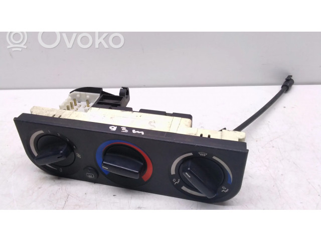 Блок управления климат-контролем 8368566, 64118368566 BMW 3 E36