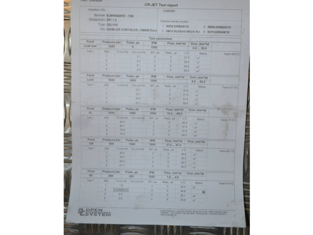 Vstřikovač 0700987 Mercedes-Benz C W204 646