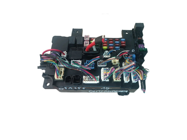 Блок предохранителей 8637A865 Mitsubishi Outlander