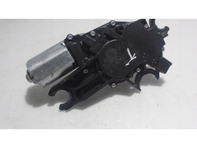 Моторчик заднего дворника 0390201823 Ford Focus