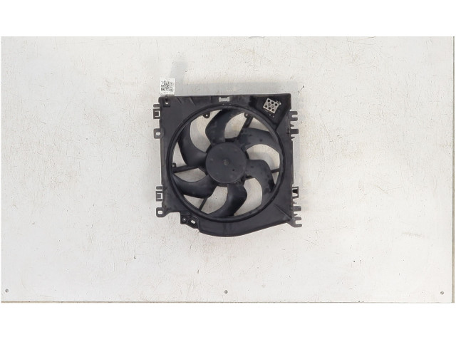 Вентилятор радиатора 7701068310 Renault Clio III