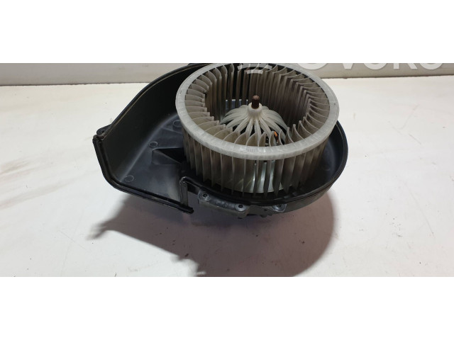 Вентилятор печки    6R1819015, Y1551   Skoda Fabia Mk3 (NJ)