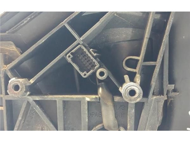 Зеркало (механическое) Renault Clio III 2005 - 2012 года