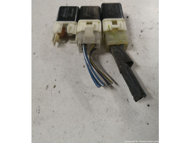 Блок управления зажигания 0567009160 Mitsubishi Pajero