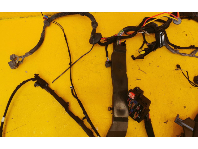 Панель приборов 7P0937548F, 7P0971341 Volkswagen Touareg II