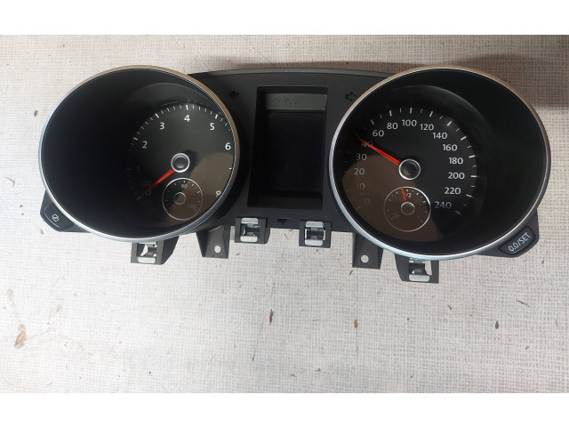 Панель приборов 5K0920870F, 1005010055 Volkswagen Golf VI