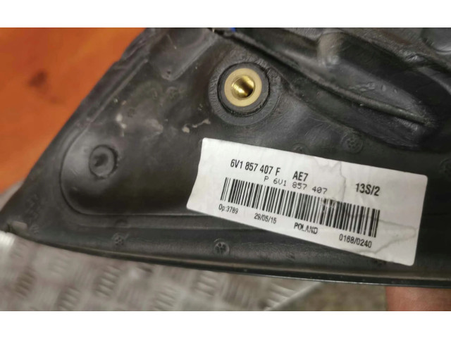 Зеркало электрическое Skoda Fabia Mk3 (NJ) 2015 - 2021 года