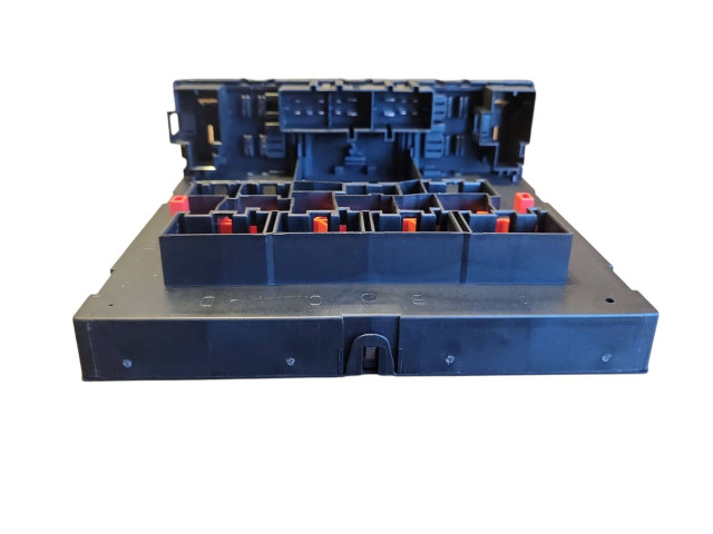 Блок комфорта 3C0937049AJ Skoda Octavia Mk2 (1Z)