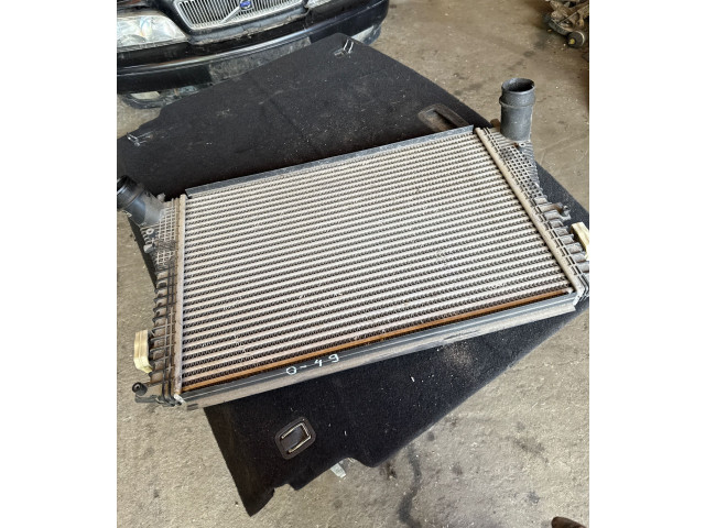 Интеркулер  1K0145803BM   Audi A3 S3 8P 