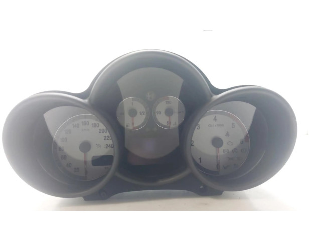 Панель приборов 156050197 Alfa Romeo GT