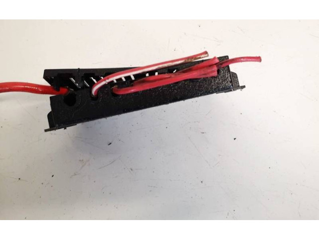 Блок предохранителей  9441776, 9441776   Volvo XC90    