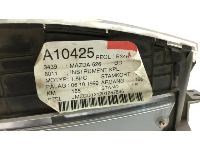 Панель приборов GK88B Mazda 626