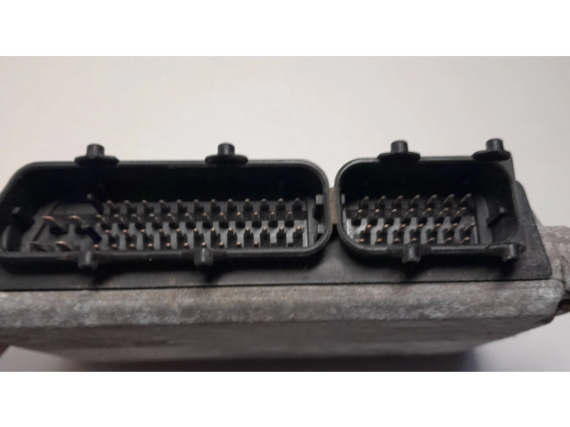 Блок управления двигателя 038906018BQ, 0281001849 Skoda Octavia Mk1 (1U)