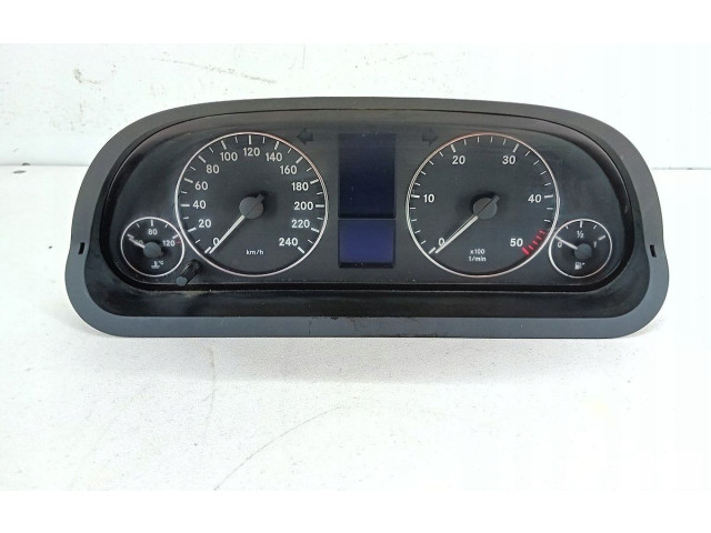 Панель приборов 1031098101   Mercedes-Benz A W169       
