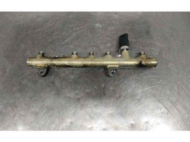 Топливная рампа 7700111013   Renault Scenic I   для двигателя F9QK7