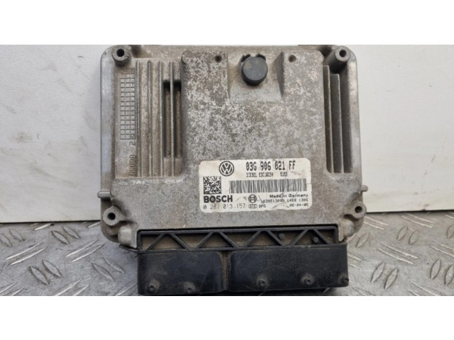 Řídící jednotka 03G906021FF, 0281013157   Volkswagen Caddy 2009