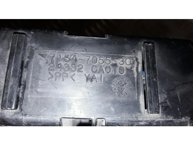 Блок предохранителей 7154705530, 72545226   Nissan Murano Z50    