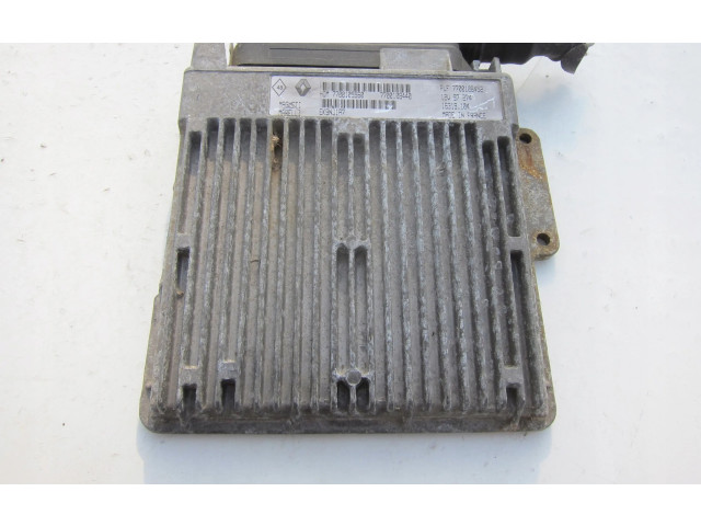 Блок управления двигателя 7700108452, 7700105560   Renault Twingo I