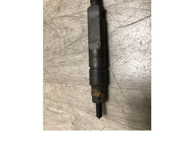 Форсунка 8200047506, 8200047506    Renault Clio II   