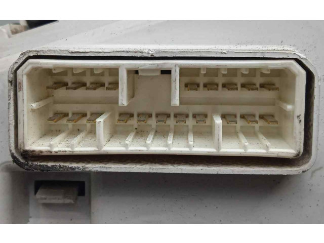 Панель приборов 2.CONECTORES Hyundai Getz