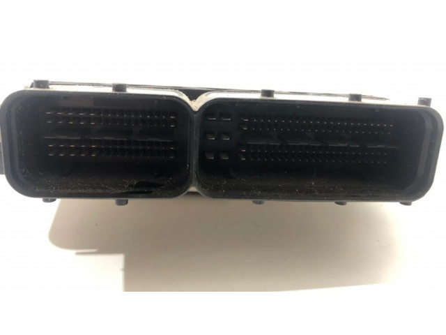 Řídící jednotka 03G906056AB, 0281015613 Volkswagen Caddy 2007