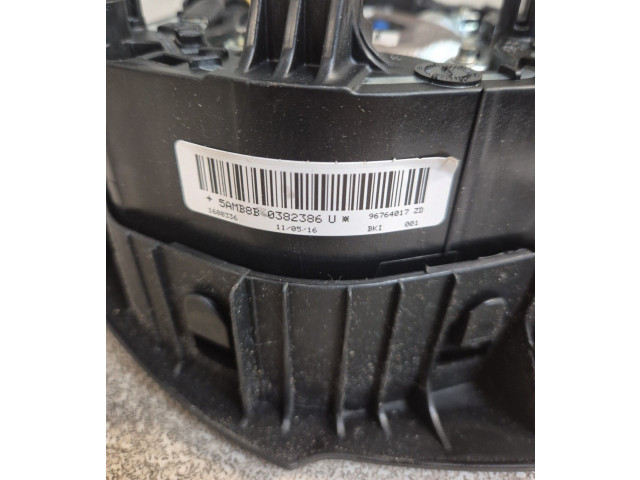 Подушка безопасности водителя 96764017ZD Citroen C4 II Picasso