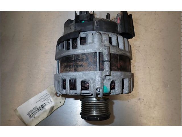 Генератор 231003676R Renault Clio V