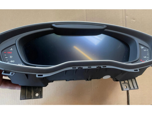 Přístrojová deska Audi A5 2020 8W5920790D