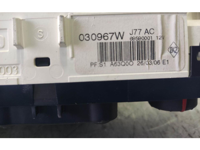 Блок управления климат-контролем 69590001 Renault Clio III