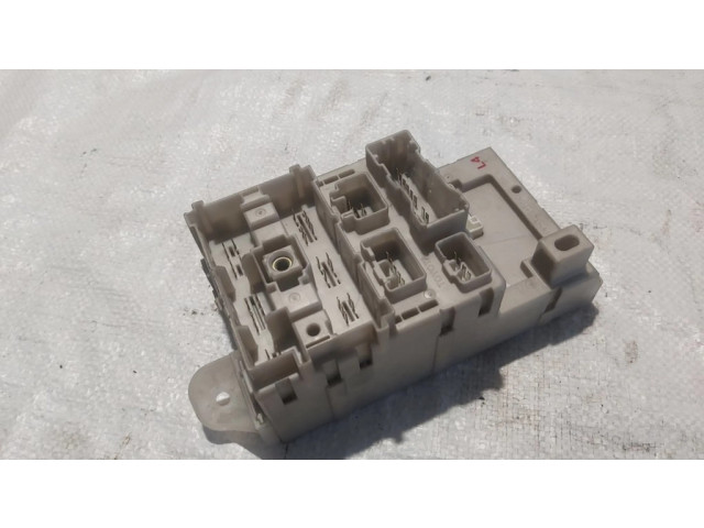 Pojistková skříňka 8966142780 Toyota RAV 4 (XA20) 2002