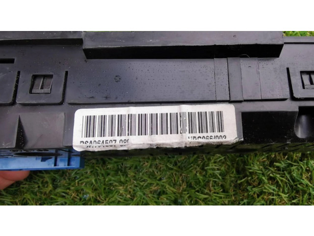 Панель приборов 9645077080, 110008966002 Citroen Xsara Picasso