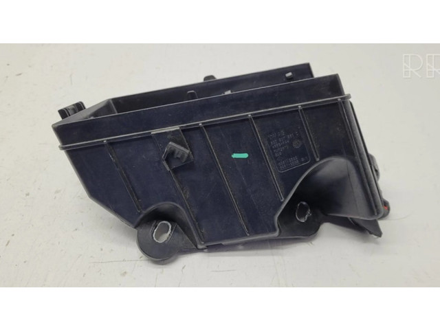 Блок предохранителей 5Q0907361C, 63512832 Audi A3 S3 8V